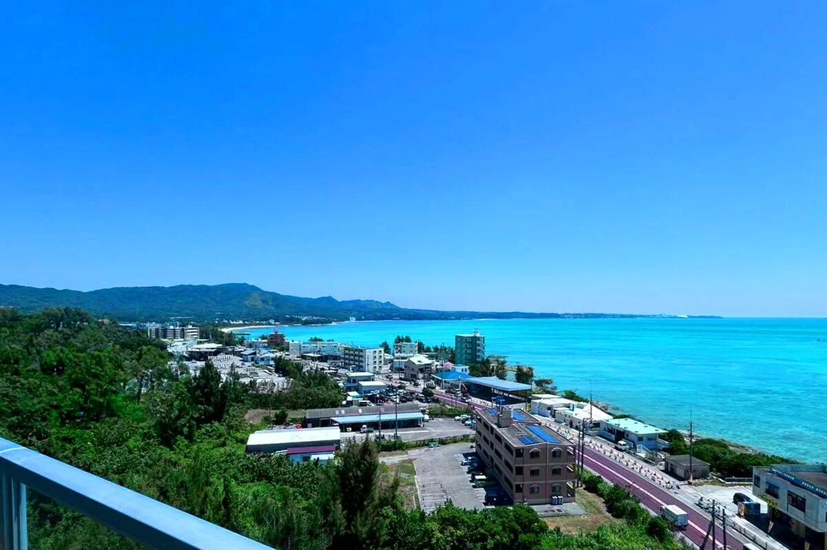 YAKA Ocean Beach